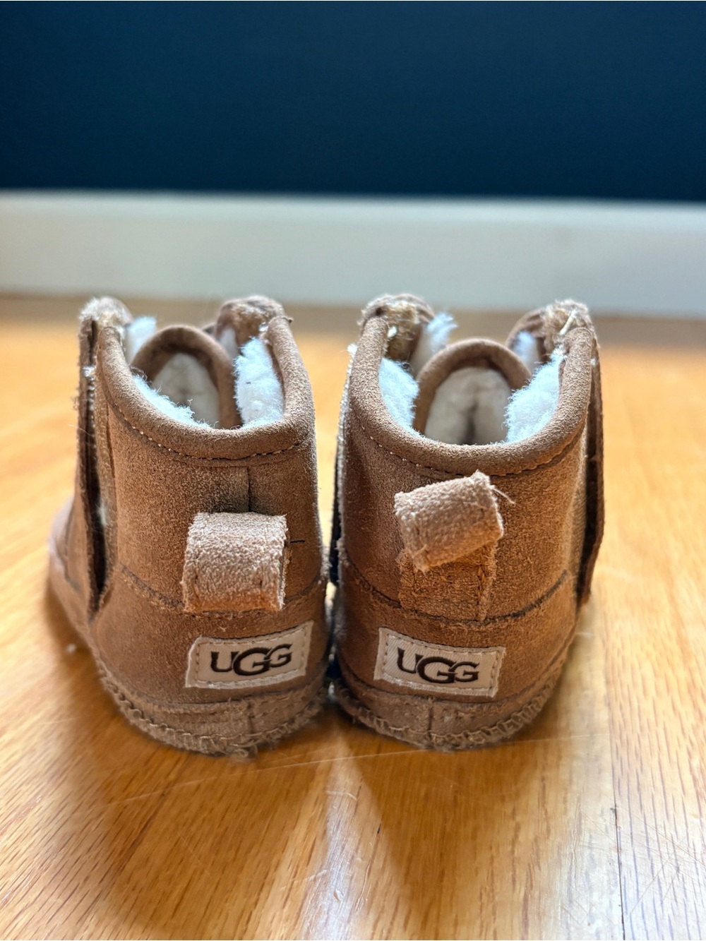 UGG Kids Chestnut Suede Shearling Booties